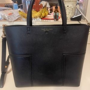 Black Leather Tory Burch Bucket purse with dust sack